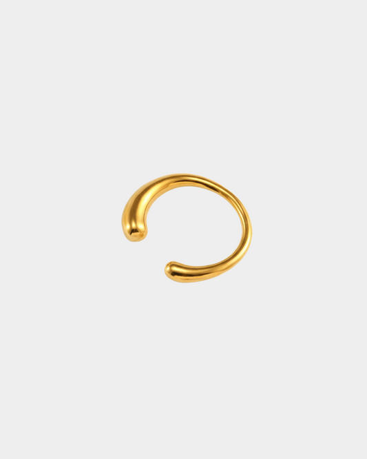 Halo gold ring